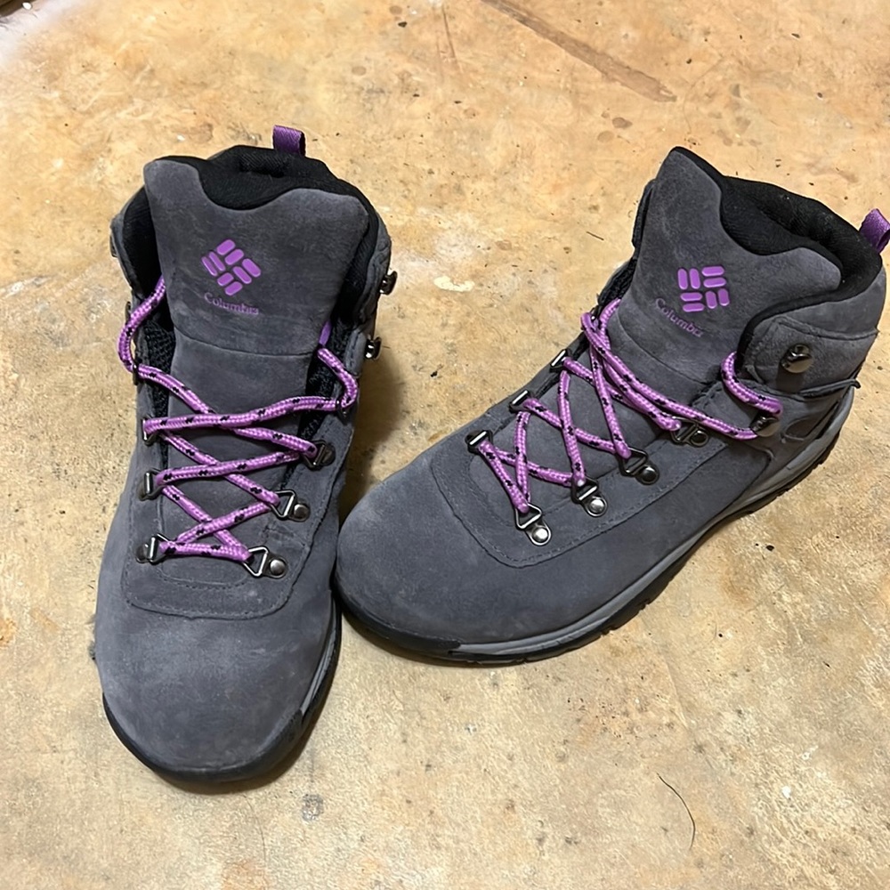 Columbia Hiking Boots — Women’s Newton Ridge™ Plus Waterproof Amped Hiking Boot